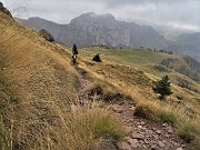 60 Nuvoloso anche al Monte Campo- si vede il Corno Branchino, ma non il Corna Piana e l'Arera